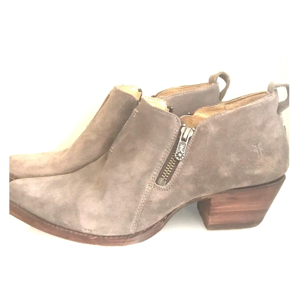 Frye Sacha Moto Shootie Size 9